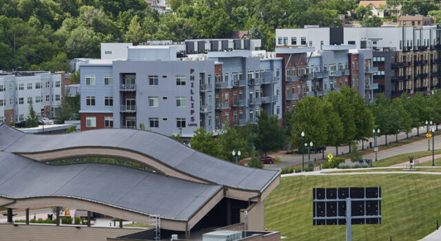 A photo of an apartment building in Downtown Sioux Falls, SD