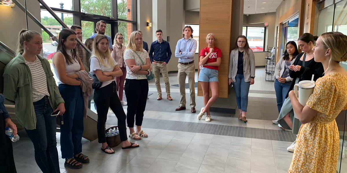 SFDF hosts DTSF scavenger hunt for Sioux Falls interns