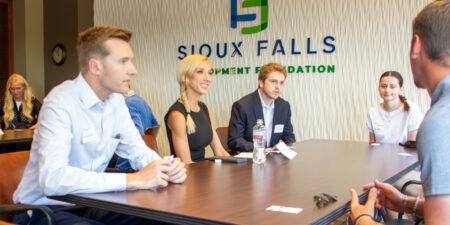 Intern Sioux Falls Program Helps Businesses Recruit Interns - Sioux 