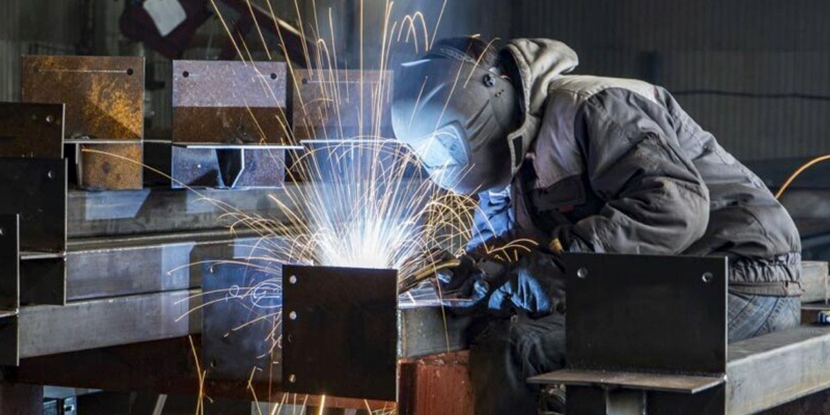 Welder at P&M Steel in Sioux Falls SD